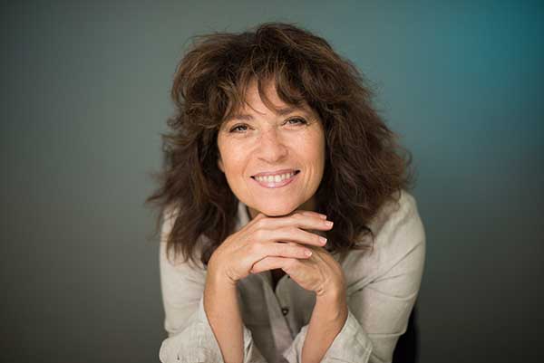 Contacter Mélanie Levy-Thiebaut